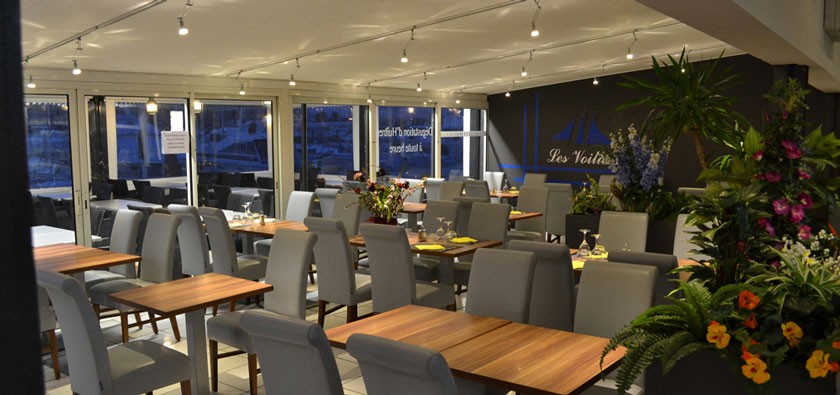 Restaurant climatisé Restaurant climatisé